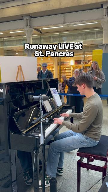 @TikTok LIVE UK
