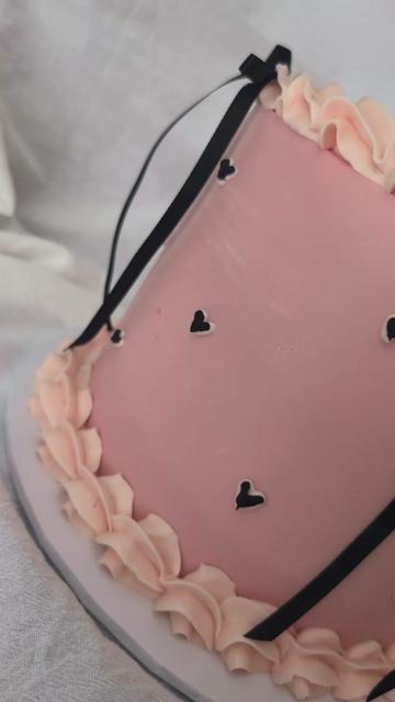@🧁Monika🧁