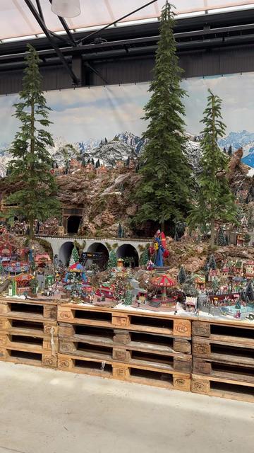 @Mike’s Christmas Village ✨