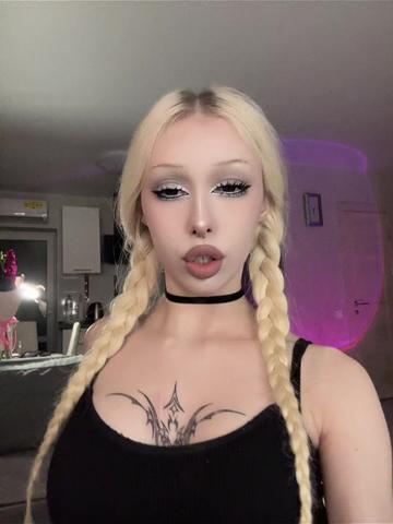 @аня ковач
