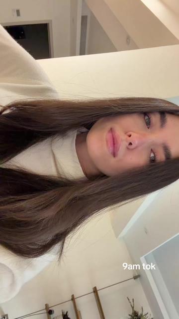 @Mia