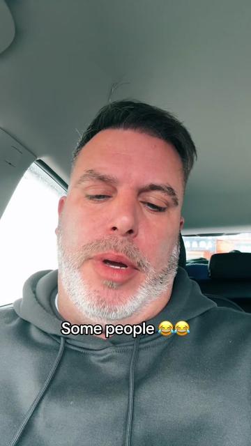 @tonyb_essex