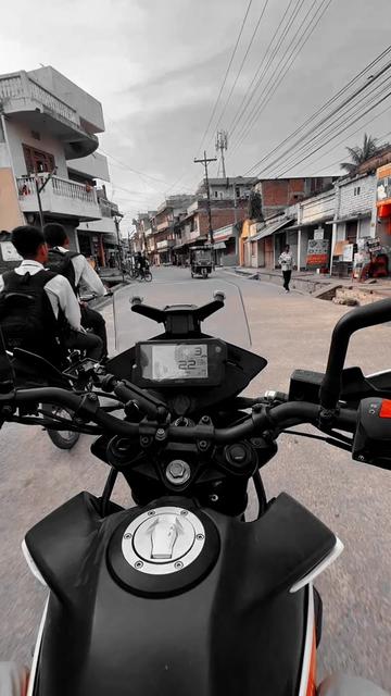 @Satish❤️🫶