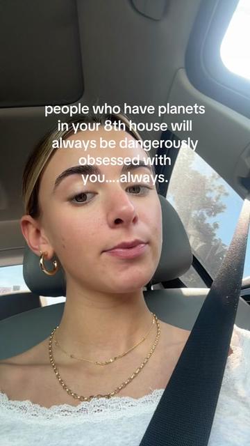 @laurstories123