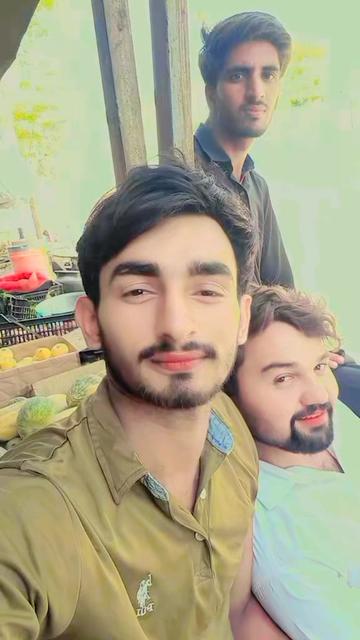 @AhمAD HaسAN 001 ❤️👑