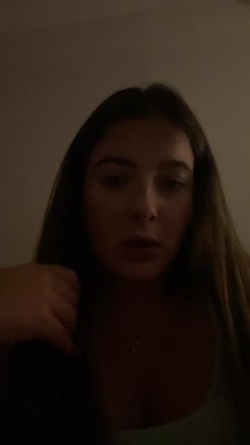 @Evie grace🥰