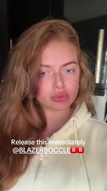 @Cassidy Louise🍒🦋✨x