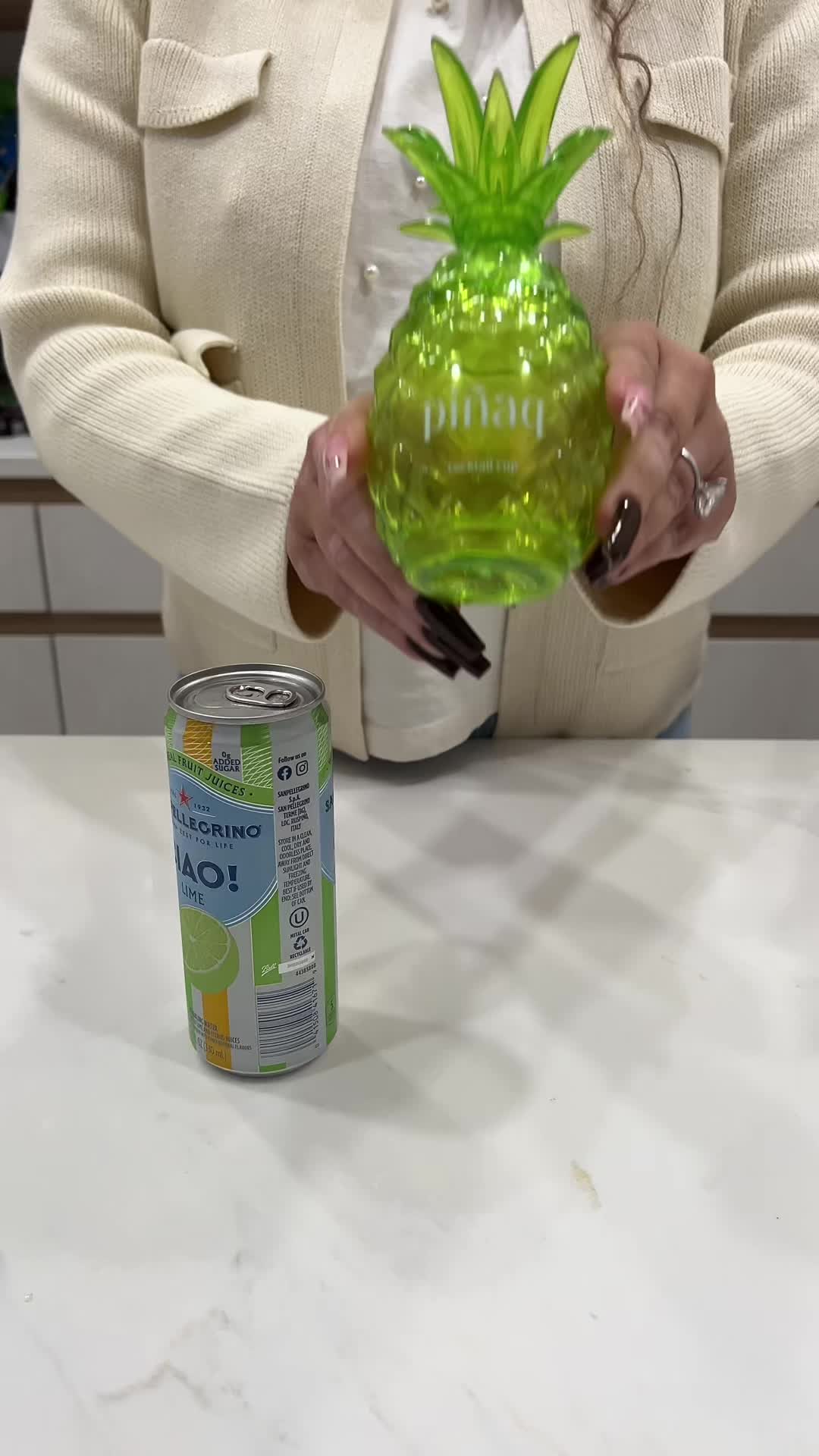 @piñaq