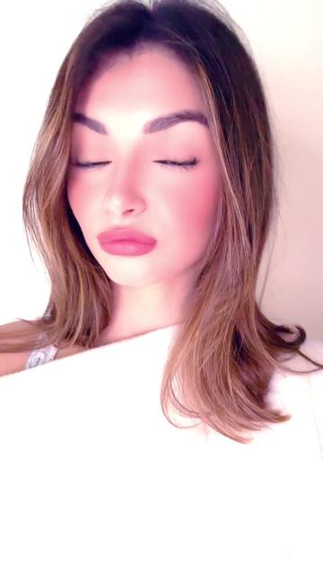 @elenargiolas