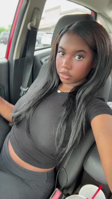 @sydneyjeneen