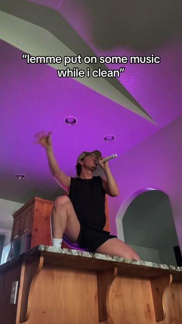 @alejandro