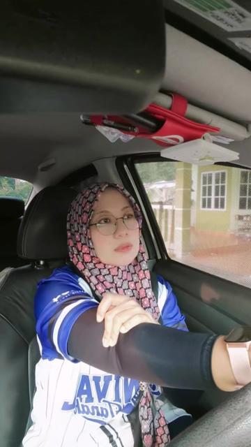 @Lieza_Halieza