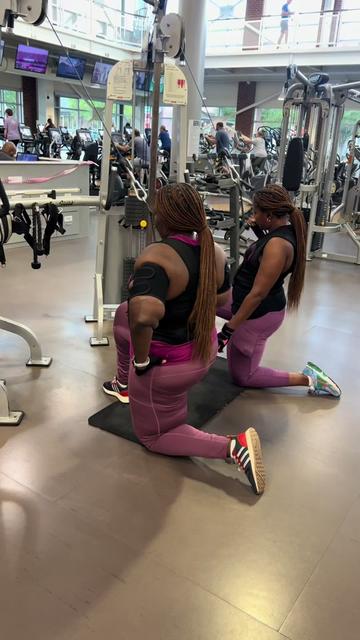 @Twin2FitLife 🏋🏿&zwj;♀️❤️