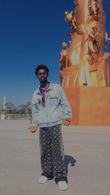 @dawit🇨🇦🇱🇷✝️🎧