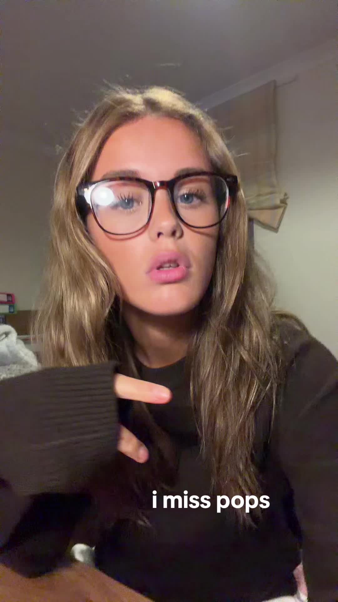 @️