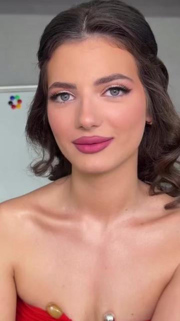 @AnaTeodora