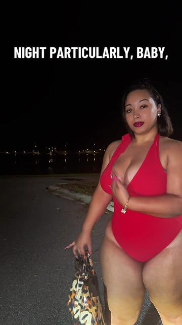 @YourAuntieMoe