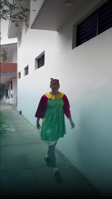 @Entre líneas