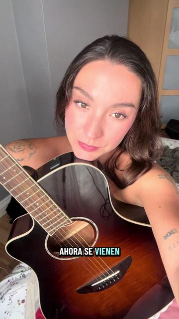 @laauraalos