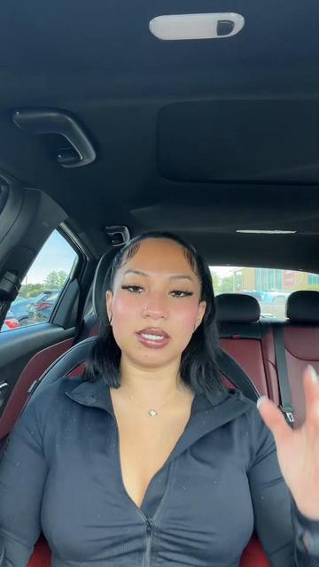 @Debbie 🩵