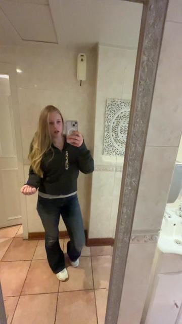 @Teagan xx