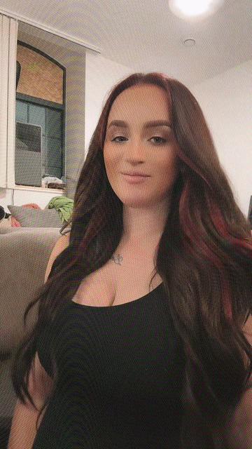@TiaMalin_offical