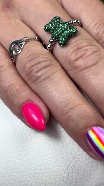 @Les ongles de Lyvie