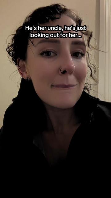 @Eleanor Crowe | Author