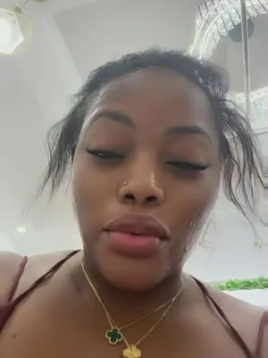 @Maria_fans