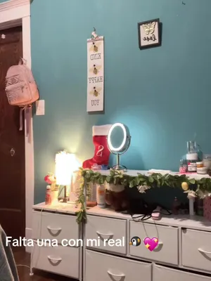 @C e c i l i a  🐧