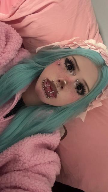 @kissym0lly