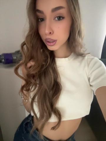 @👸🏼