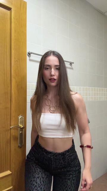 @maariaasimon
