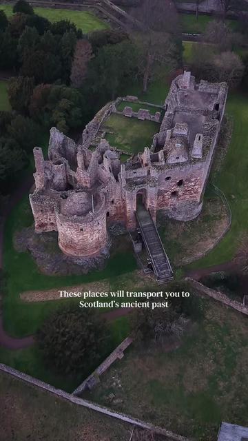 @TravelTwo