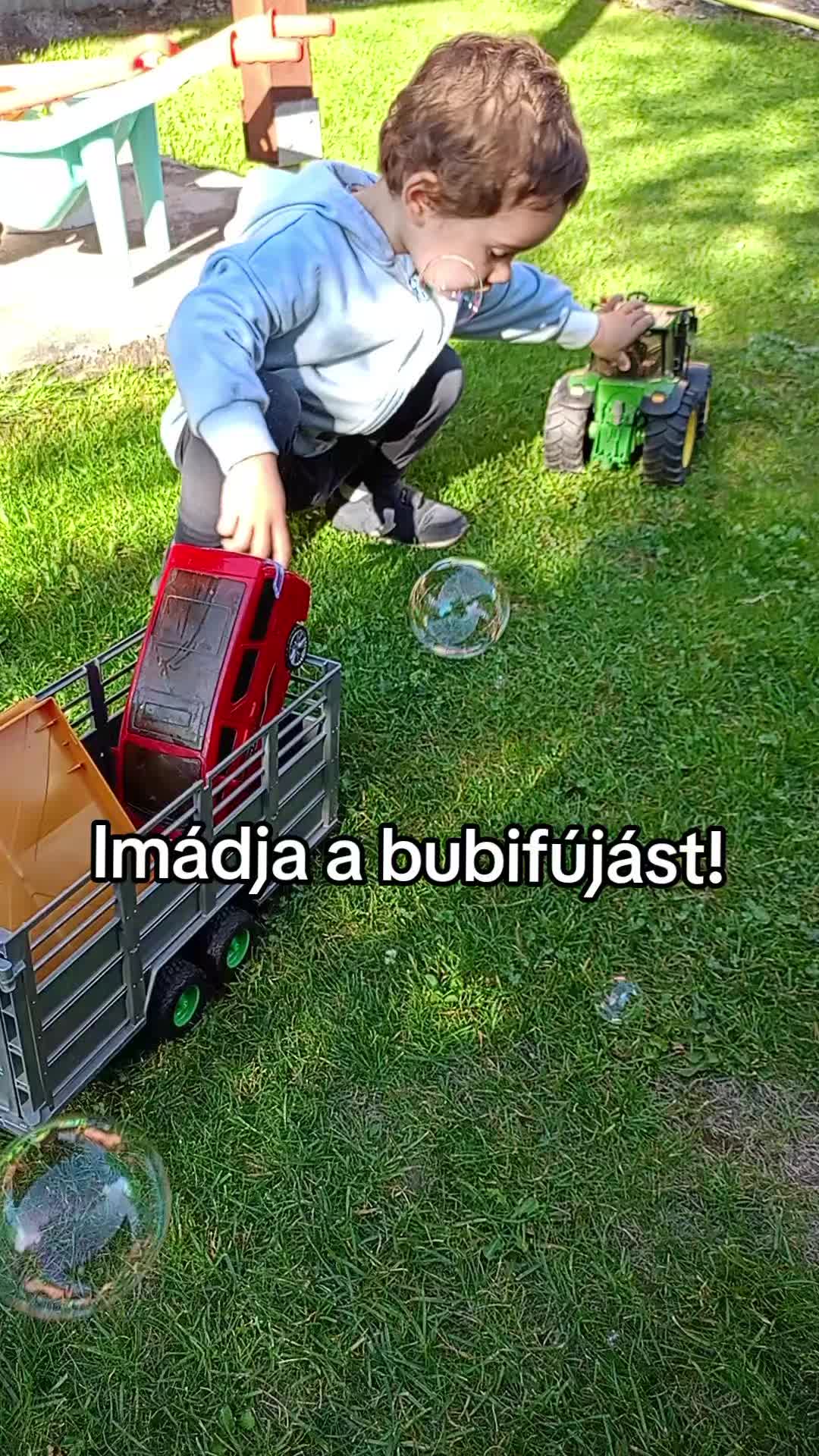@SimonicsEva