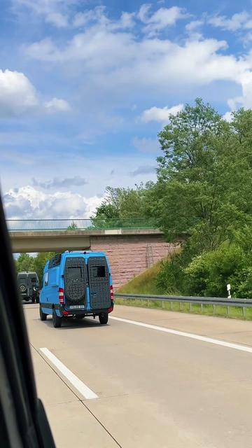 @hoerbert_campervan