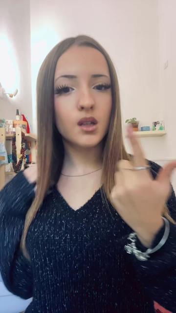 @𝟐𝟏