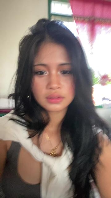 @🐰