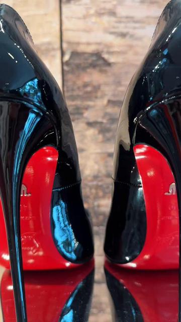 @Louboutin addict