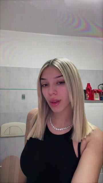 @Denisa🩵🦋