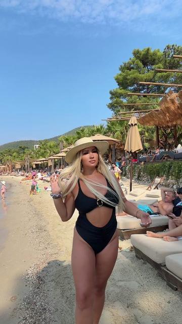 @COSMINA🧿