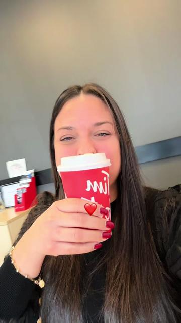 @Stephaniiex