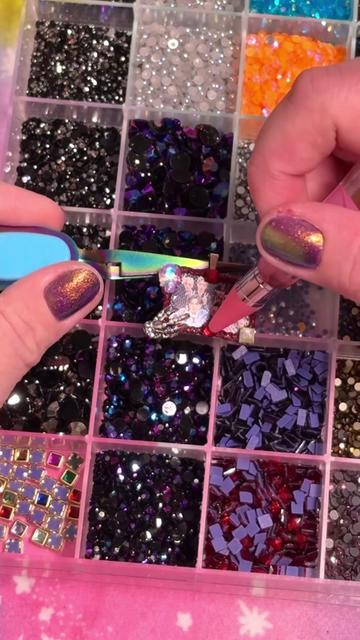 @TheuwuSnail