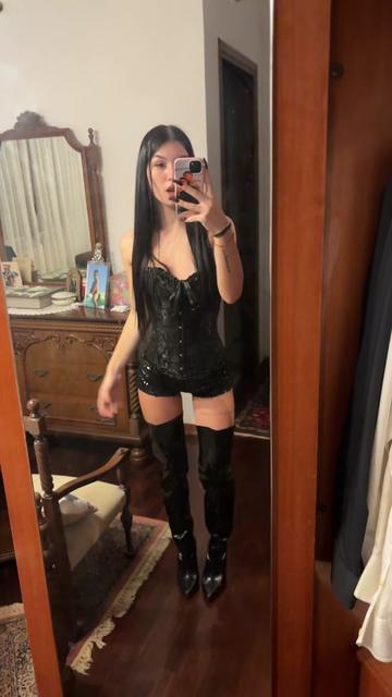 @lucrezia👸🏻