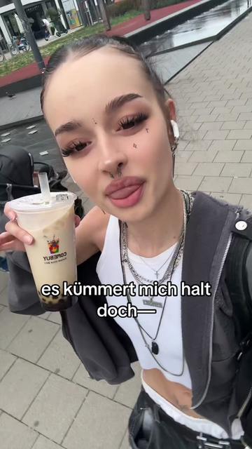 @geekedbaddie