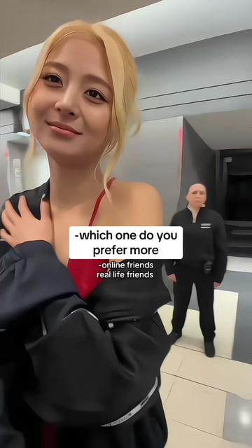 @𑣩ᩘ͟𑣨𐐼𝕝ɩ̇ղ͠𐓟 🦢 || 𝟛.𝟠𝕜