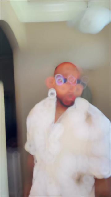 @wolf_lebeau