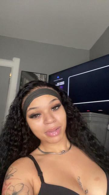 @Amya Lanaé 🦉