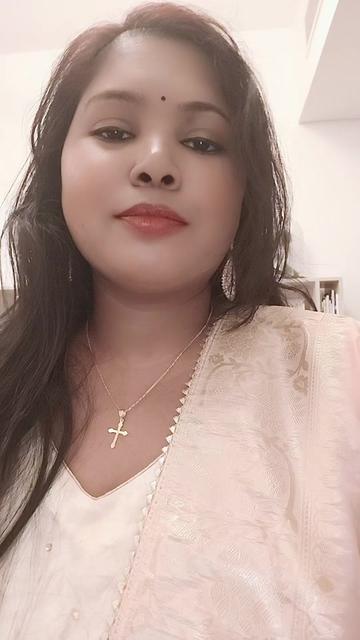 @lovely ❤️ queen 👑❤️