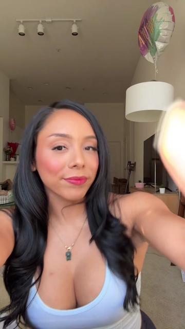 @Nikki
